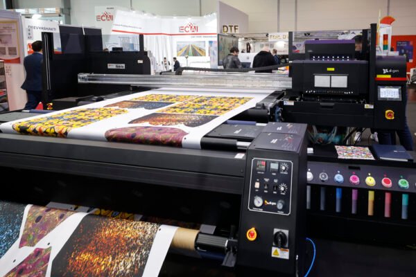 what is digital textile printing What is Digital Textile Printing? Technology and Benefits Explained